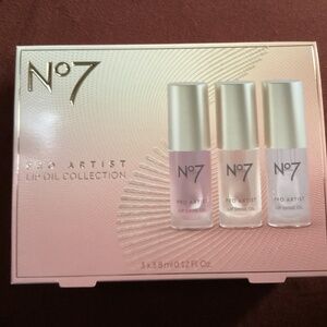 No7 Pro Artist Lip Oil Collection  3 x 3.8 ml / 0.12 fl oz NEW